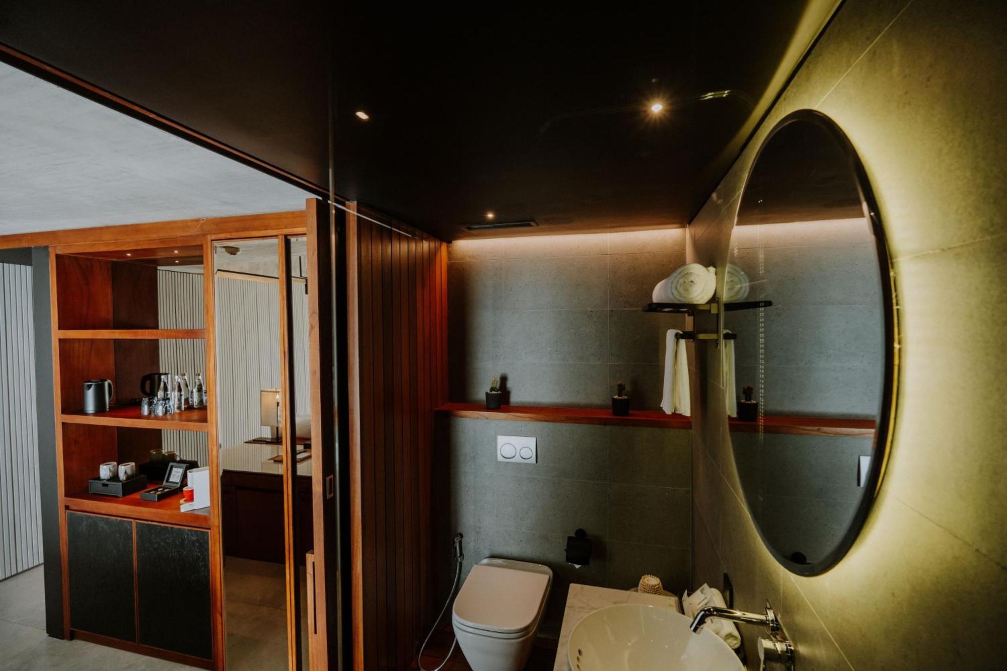 The Komu Canggu  Exterior photo