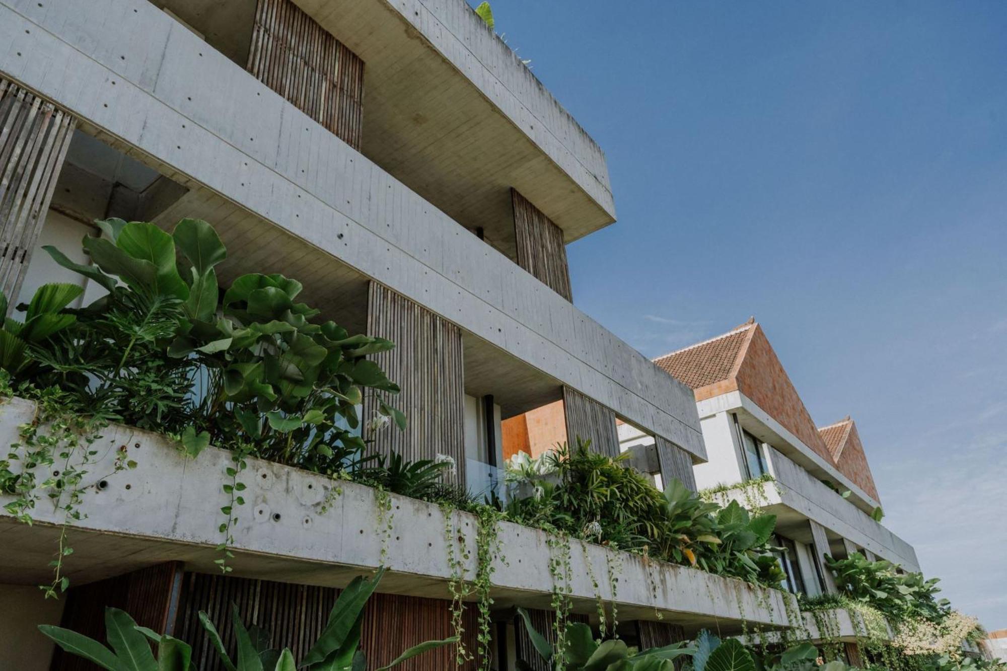The Komu Canggu  Exterior photo