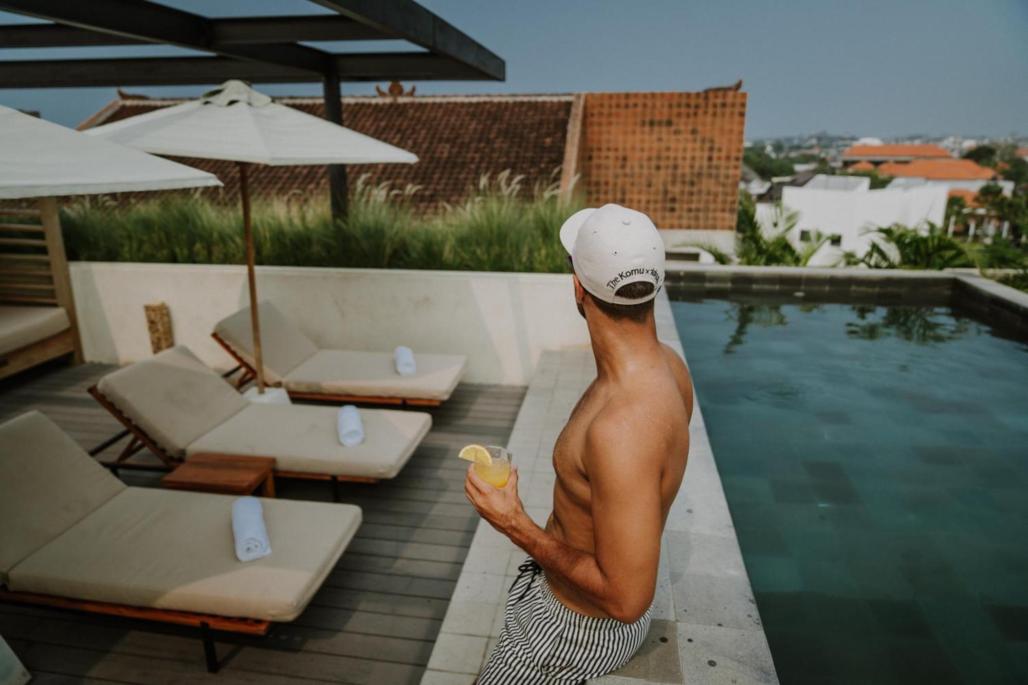 The Komu Canggu  Exterior photo